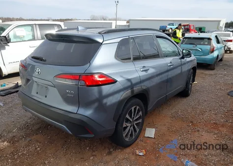 2023 Toyota Corolla Cross Xle from USA, damaged, VIN 7MUDAABG0PV052188